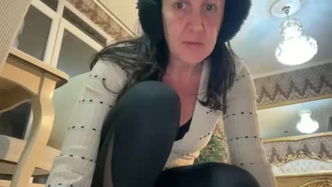 Snapshot of drresa chatting on March 4, 2025, 7:01 pm Dr. Resa online show from March 4, 2025, 7:01 pm