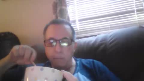 drthick1224 online show from October 16, 2025, 9:38 pm