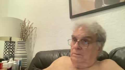 DrTony4u222100 online show from December 26, 2024, 4:21 am