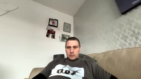 Snapshot of dru11983 chatting on January 7, 2026, 2:41 pm Dru online show from January 7, 2026, 2:41 pm