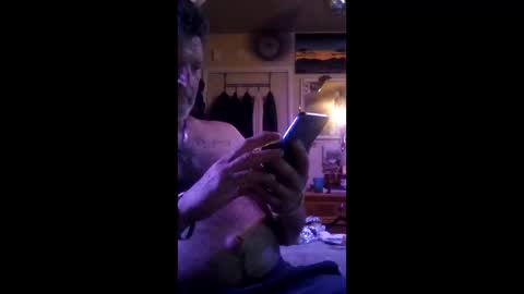 drumbum1469 online show from April 6, 2026, 5:08 am