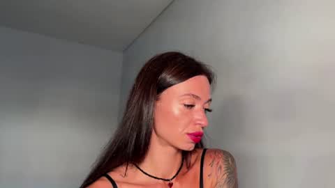 Bella online show from July 1, 2026, 1:29 am