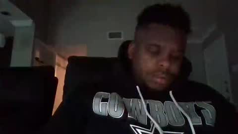 SmoovFanz online show from December 4, 2025, 5:43 pm