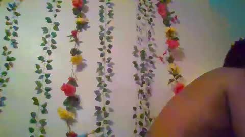 Snapshot of dsmoov_ chatting on March 8, 2026, 8:18 am SmoovFanz online show from March 8, 2026, 8:18 am