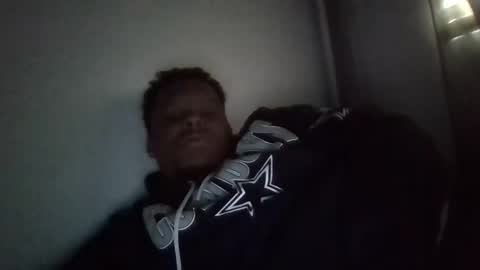 Snapshot of dsmoov_ chatting on April 27, 2026, 11:47 pm SmoovFanz online show from April 27, 2026, 11:47 pm