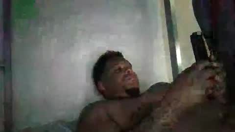 Snapshot of dsmoov_ chatting on May 28, 2026, 4:37 pm SmoovFanz online show from May 28, 2026, 4:37 pm