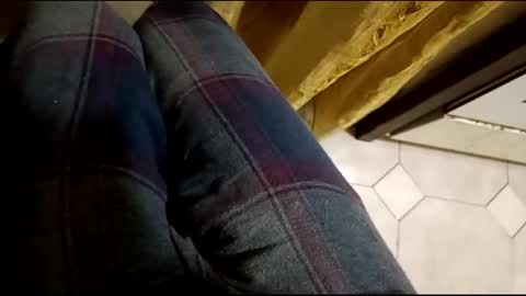 dthedog12 online show from February 6, 2025, 12:11 am