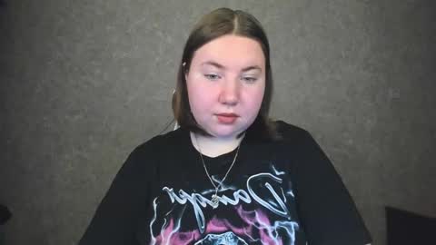 Snapshot of duchess_dafna chatting on December 23, 2024, 8:57 pm Duchess Dafna online show from December 23, 2024, 8:57 pm