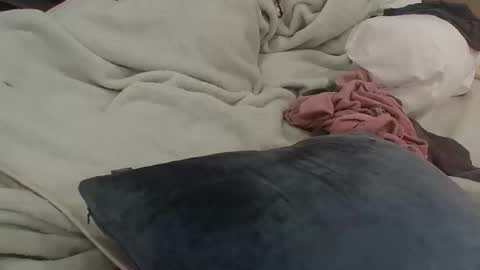 Dude online show from November 17, 2025, 9:42 pm