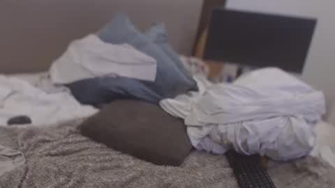 dudecuzbeo online show from October 9, 2025, 2:42 am