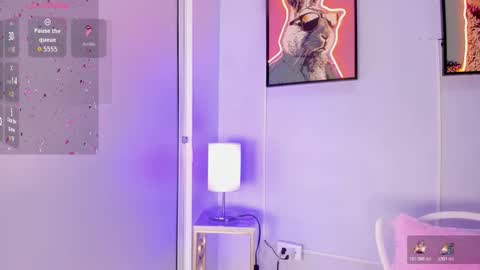 dulce__fiore07 online show from January 10, 2026, 12:18 pm