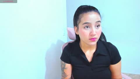 Dulce  online show from October 10, 2025, 1:43 pm