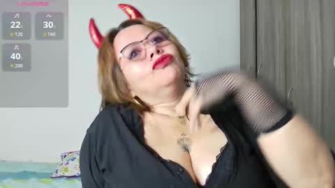 Im Dulce online show from October 31, 2025, 1:06 am