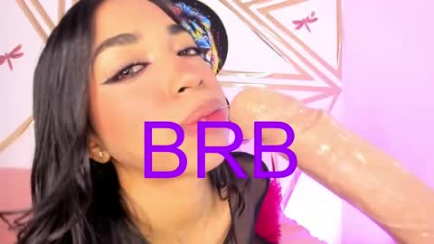 Snapshot of dulce_brown01 chatting on September 9, 2025, 12:05 pm Dulce online show from September 9, 2025, 12:05 pm