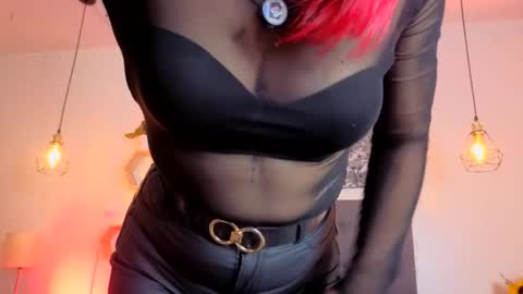 Snapshot of dulce_charlottee chatting on May 10, 2026, 7:19 pm DULCE online show from May 10, 2026, 7:19 pm