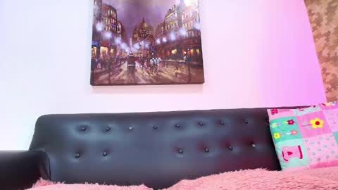 Dulce online show from March 23, 2026, 11:47 am