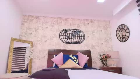 Snapshot of dulce_harmonny chatting on November 18, 2025, 1:04 pm DULCE online show from November 18, 2025, 1:04 pm