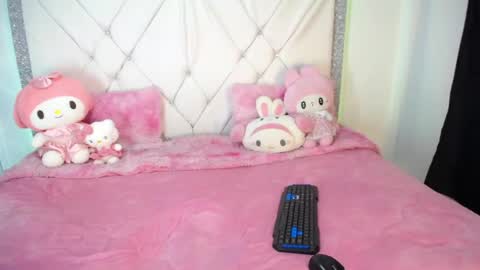 dulce_kiy online show from July 2, 2026, 3:34 am