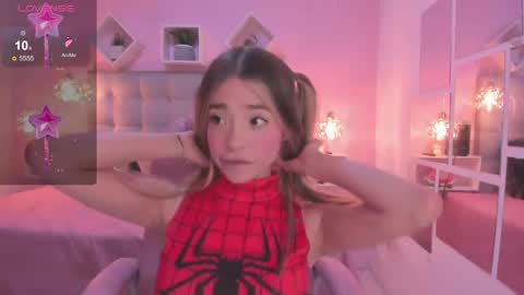 Dulce  online show from March 23, 2026, 7:07 pm