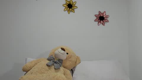 Snapshot of dulce_roberts_ chatting on January 29, 2025, 2:51 am Dulce online show from January 29, 2025, 2:51 am