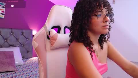 Snapshot of dulcee_gaby chatting on October 11, 2025, 11:09 am dulcee_gaby online show from October 11, 2025, 11:09 am