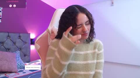 Snapshot of dulcee_gaby chatting on October 24, 2025, 11:39 am dulcee_gaby online show from October 24, 2025, 11:39 am