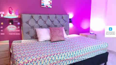 Snapshot of dulcee_gaby chatting on November 4, 2025, 11:20 am dulcee_gaby online show from November 4, 2025, 11:20 am