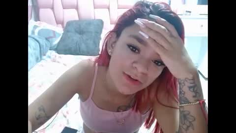 dulcereyes1026 online show from October 20, 2025, 4:24 am