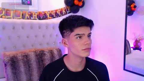 Dulcey online show from October 13, 2025, 8:58 am