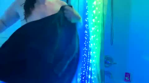 dumbgirl5150 online show from February 11, 2025, 9:31 am