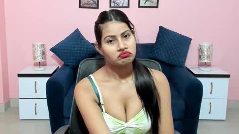 dumble_doree online show from October 8, 2025, 3:59 am