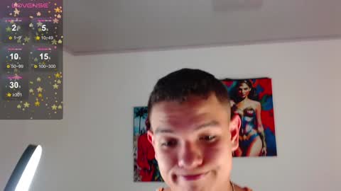 Snapshot of dunkan_kravitz chatting on December 6, 2024, 9:13 pm Dunkan Kravitz online show from December 6, 2024, 9:13 pm