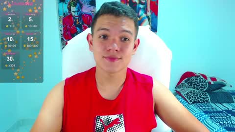 Snapshot of dunkan_kravitz chatting on December 19, 2024, 12:45 am Dunkan Kravitz online show from December 19, 2024, 12:45 am