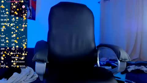 Snapshot of dunkan_kravitz chatting on February 27, 2025, 11:37 pm Dunkan Kravitz online show from February 27, 2025, 11:37 pm