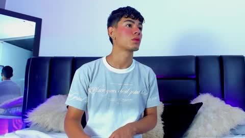 Thomas and Noah online show from April 1, 2026, 11:33 am