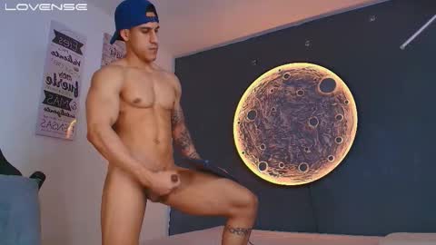 duran_dhikol1 online show from March 24, 2026, 5:01 am