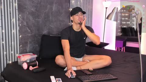 Duriel online show from January 9, 2025, 12:19 pm