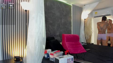 Duriel online show from February 6, 2025, 12:05 pm