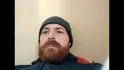 dust0132 online show from October 21, 2025, 9:26 pm