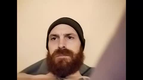 dust0132 online show from November 22, 2025, 8:57 am