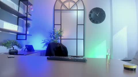Dustin Sonne online show from July 14, 2026, 3:33 am
