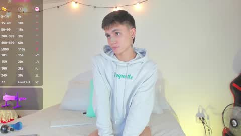 Snapshot of dustinlevine chatting on December 10, 2024, 2:05 am Dustin Levy online show from December 10, 2024, 2:05 am