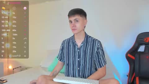 Snapshot of dustinlevine chatting on February 12, 2025, 12:33 pm Dustin Levy online show from February 12, 2025, 12:33 pm