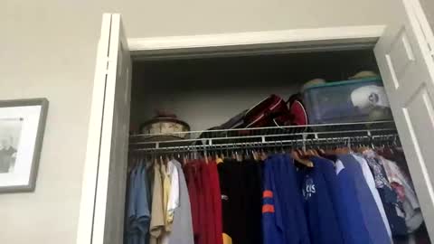 Snapshot of dustinthesweettalker chatting on January 6, 2025, 7:02 pm Dustinthesweettalker online show from January 6, 2025, 7:02 pm