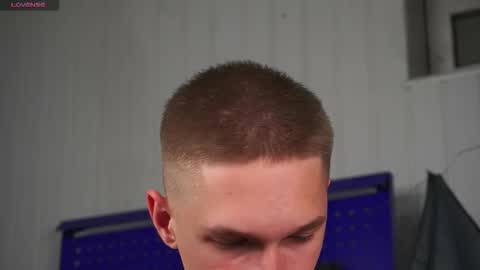 Dustyn online show from October 14, 2025, 4:41 pm