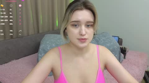 Snapshot of dusyastar chatting on December 17, 2024, 3:06 pm Dusya online show from December 17, 2024, 3:06 pm