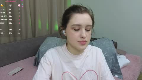 Snapshot of dusyastar chatting on February 10, 2025, 9:14 am Dusya online show from February 10, 2025, 9:14 am