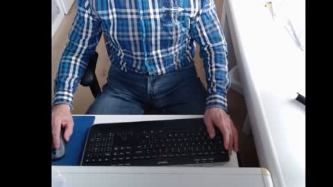 dutchpornking2 online show from February 4, 2025, 11:38 am