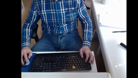 dutchpornking2 online show from February 21, 2025, 12:06 pm