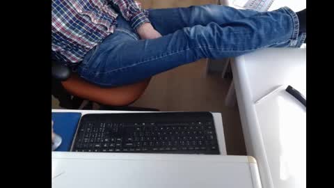 dutchpornking2 online show from March 4, 2025, 11:51 am